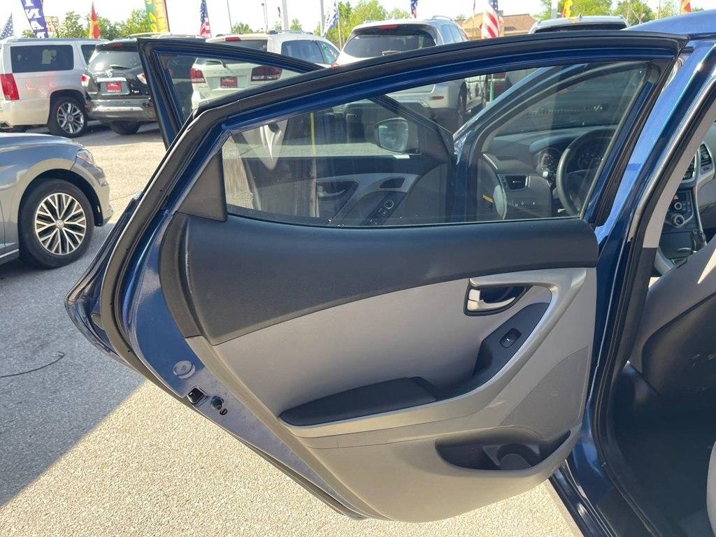 Hyundai Elantra 4dr Sdn Auto SE (Alabama Plant) 2016