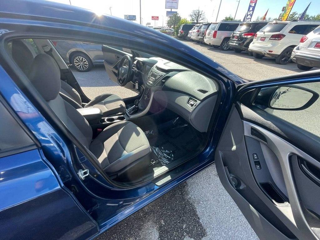 Hyundai Elantra 4dr Sdn Auto SE (Alabama Plant) 2016