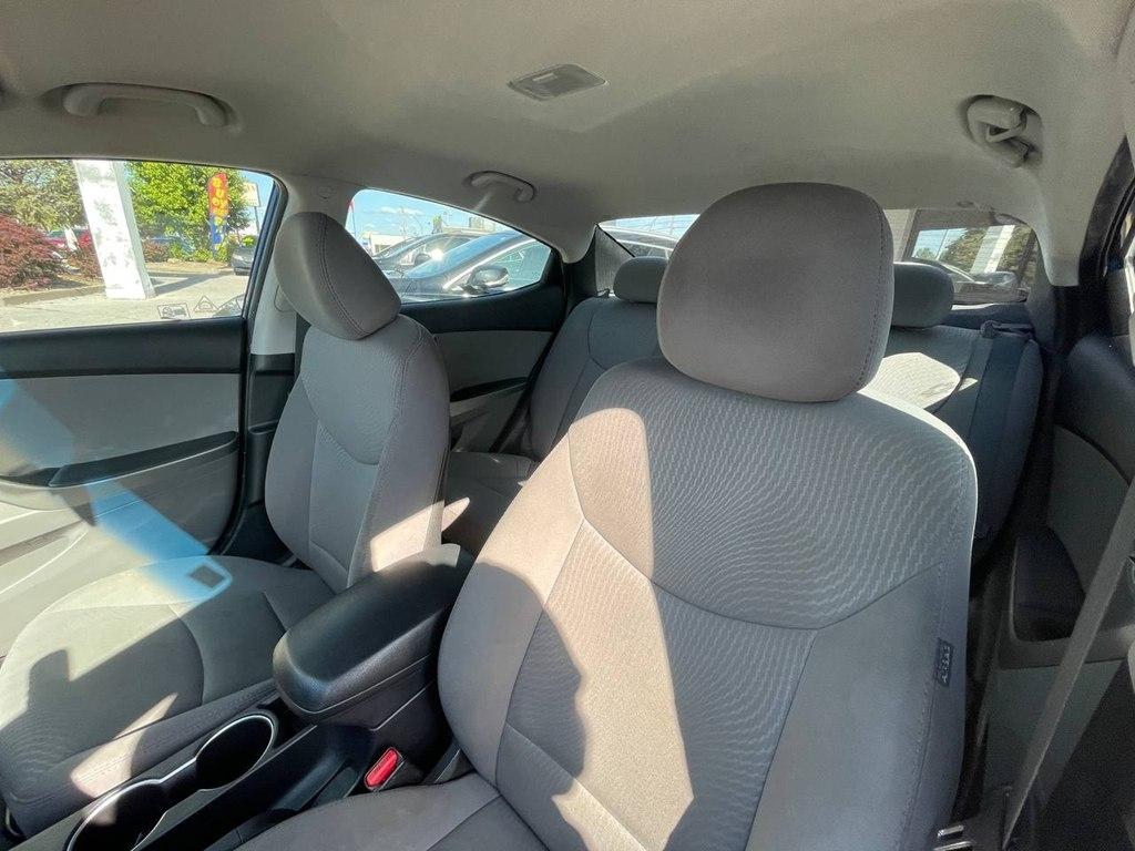 Hyundai Elantra 4dr Sdn Auto SE (Alabama Plant) 2016