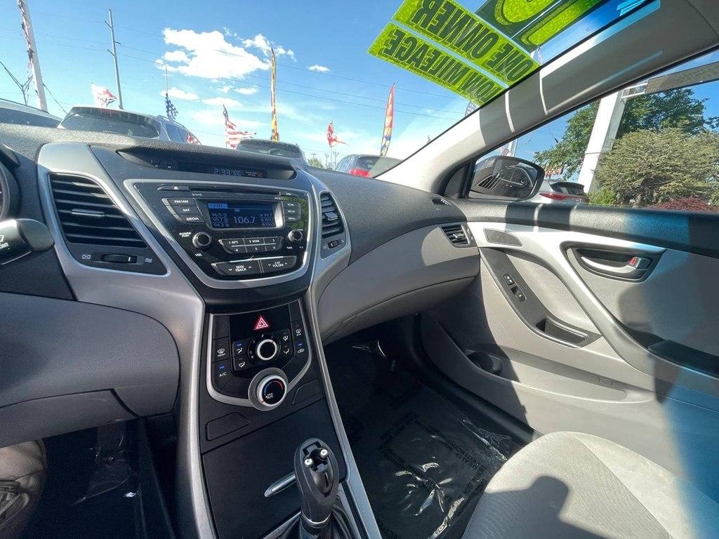 Hyundai Elantra 4dr Sdn Auto SE (Alabama Plant) 2016