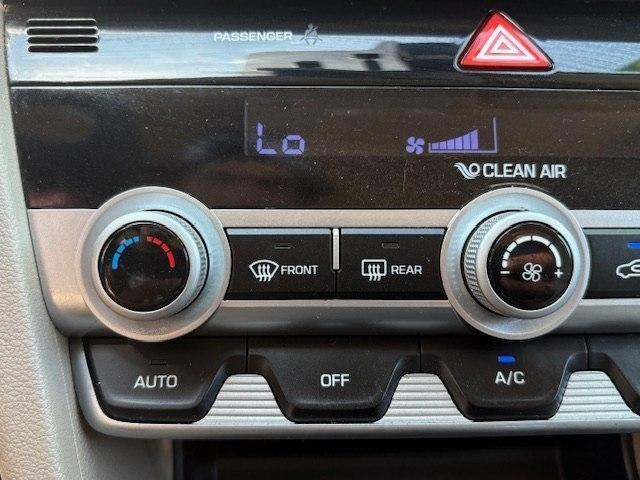 Hyundai Elantra SEL IVT 2020