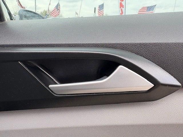 Volkswagen Taos S FWD 2022