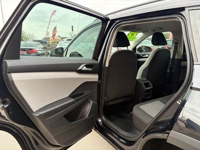 Volkswagen Taos S FWD 2022