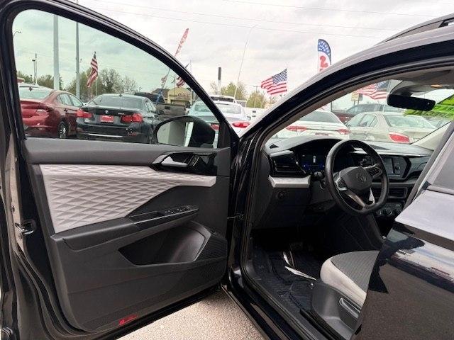 Volkswagen Taos S FWD 2022