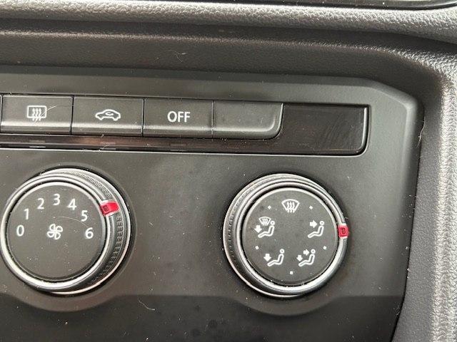 Volkswagen Taos S FWD 2022