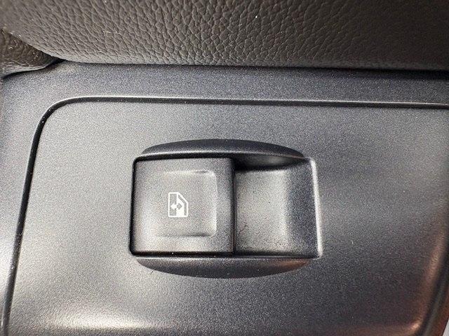 GMC Sierra 1500 4WD Double Cab 143.5" SLE 2014