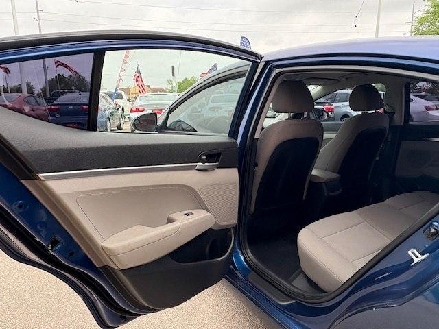 Hyundai Elantra SE Auto 2019