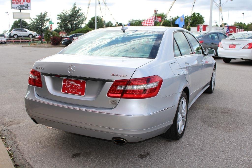 Mercedes-Benz E-Class 4dr Sdn E 350 Sport 4MATIC 2011