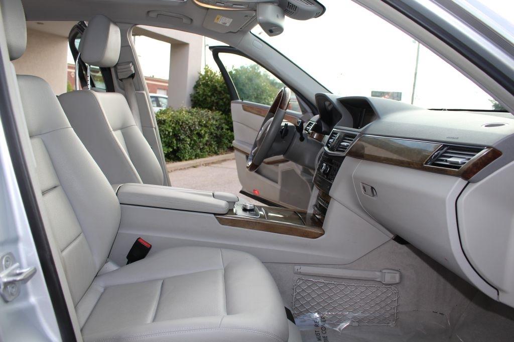 Mercedes-Benz E-Class 4dr Sdn E 350 Sport 4MATIC 2011