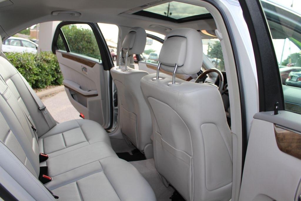 Mercedes-Benz E-Class 4dr Sdn E 350 Sport 4MATIC 2011