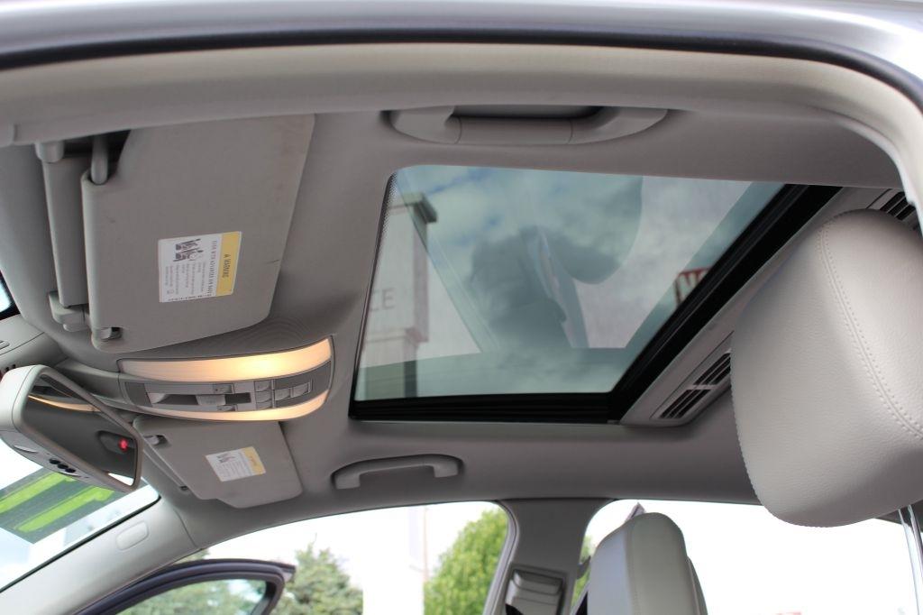 Mercedes-Benz E-Class 4dr Sdn E 350 Sport 4MATIC 2011