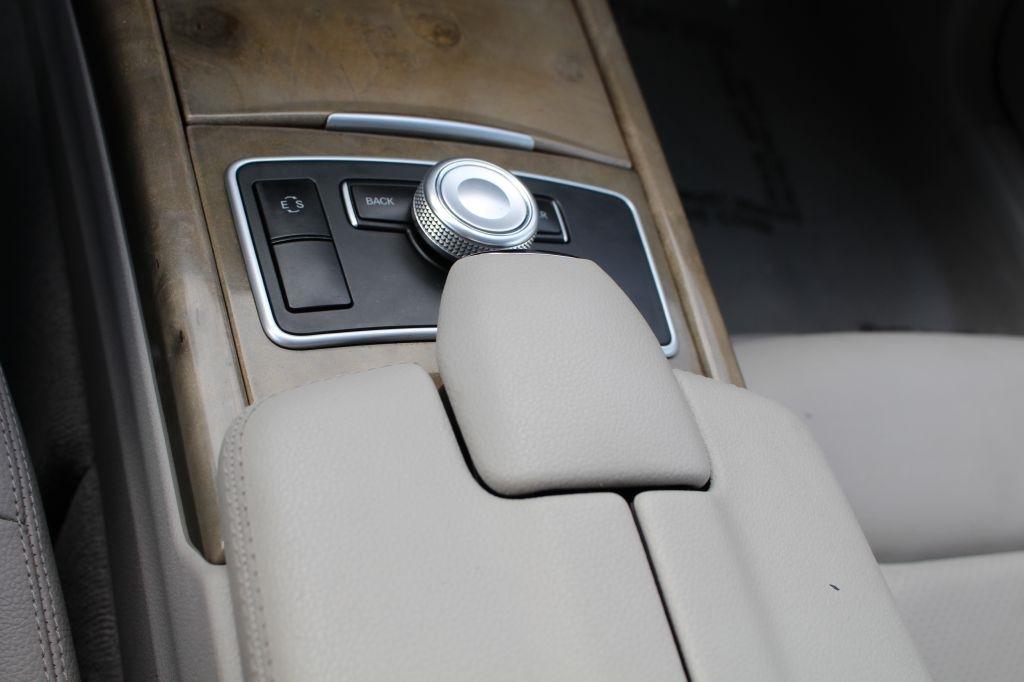 Mercedes-Benz E-Class 4dr Sdn E 350 Sport 4MATIC 2011