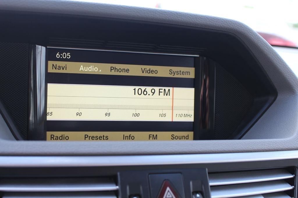 Mercedes-Benz E-Class 4dr Sdn E 350 Sport 4MATIC 2011