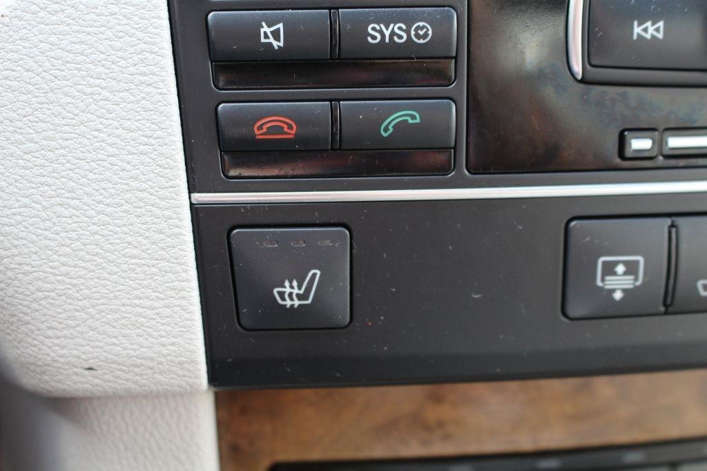 Mercedes-Benz E-Class 4dr Sdn E 350 Sport 4MATIC 2011