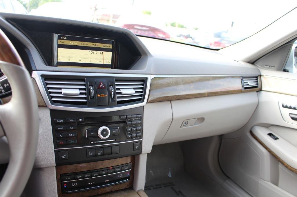 Mercedes-Benz E-Class 4dr Sdn E 350 Sport 4MATIC 2011