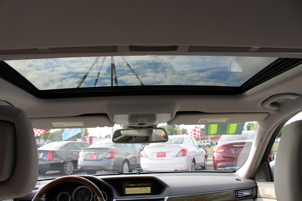 Mercedes-Benz E-Class 4dr Sdn E 350 Sport 4MATIC 2011