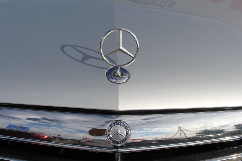 Mercedes-Benz E-Class 4dr Sdn E 350 Sport 4MATIC 2011