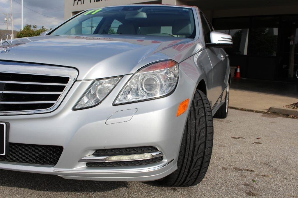 Mercedes-Benz E-Class 4dr Sdn E 350 Sport 4MATIC 2011