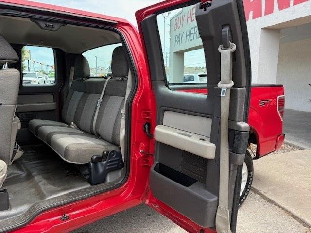 Ford F-150 2WD SuperCab 145" STX 2010