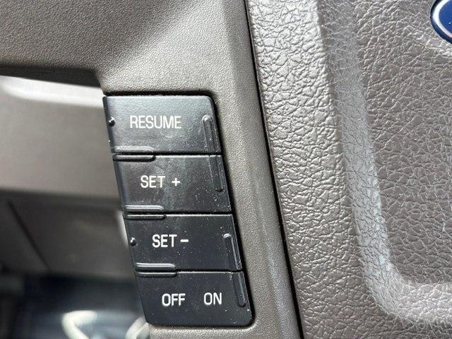 Ford F-150 2WD SuperCab 145" STX 2010