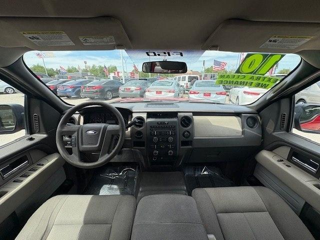 Ford F-150 2WD SuperCab 145" STX 2010