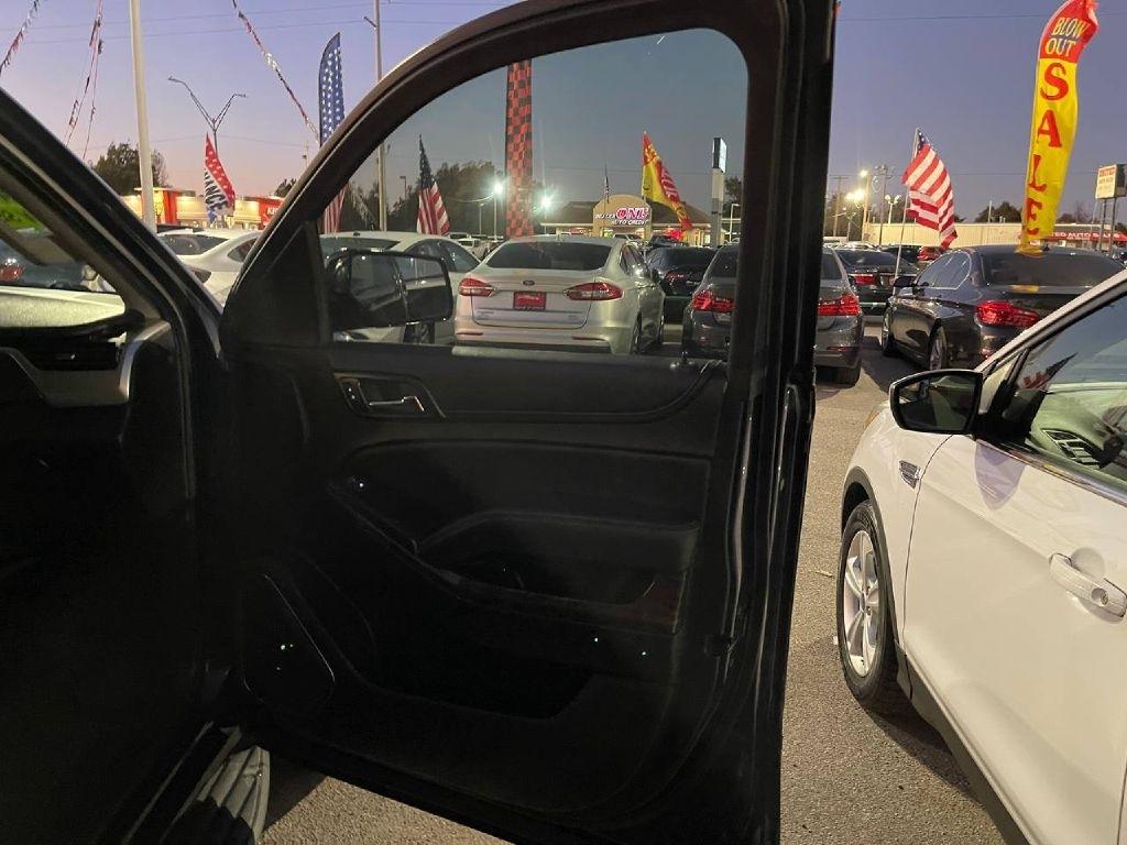 Chevrolet Tahoe 2WD 4dr LS 2017