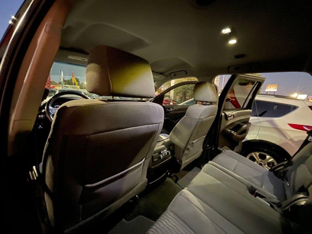 Chevrolet Tahoe 2WD 4dr LS 2017