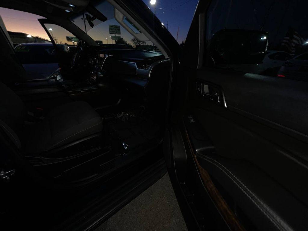 Chevrolet Tahoe 2WD 4dr LS 2017