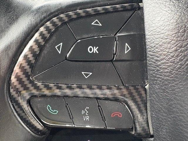 Dodge Challenger 2dr Cpe SXT Plus 2015