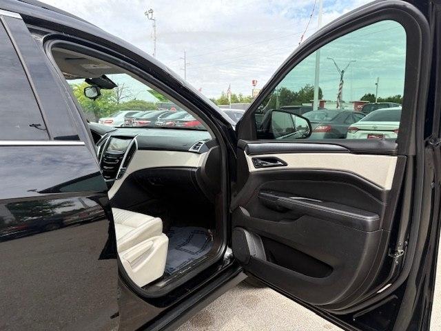 Cadillac SRX FWD 4dr Base 2014