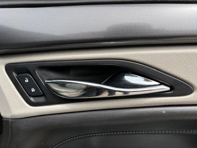 Cadillac SRX FWD 4dr Base 2014