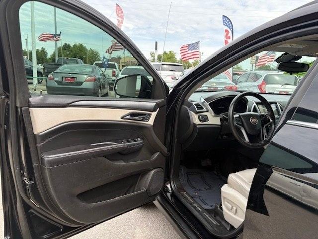 Cadillac SRX FWD 4dr Base 2014