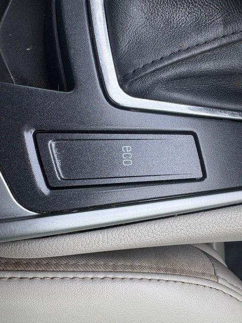 Cadillac SRX FWD 4dr Base 2014