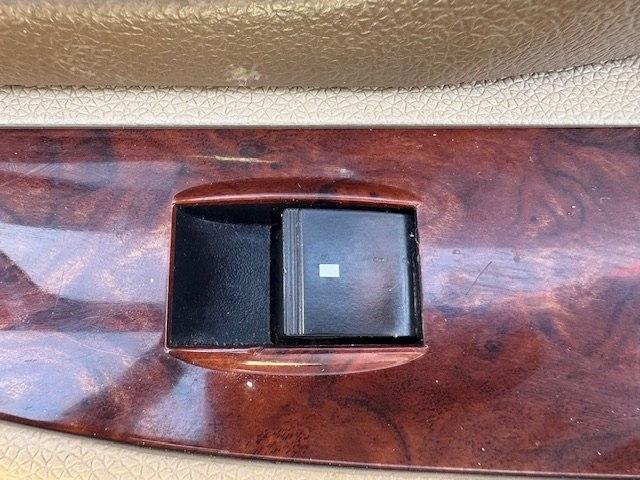 GMC Yukon 2WD 4dr 1500 SLE 2010