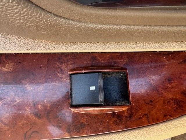 GMC Yukon 2WD 4dr 1500 SLE 2010