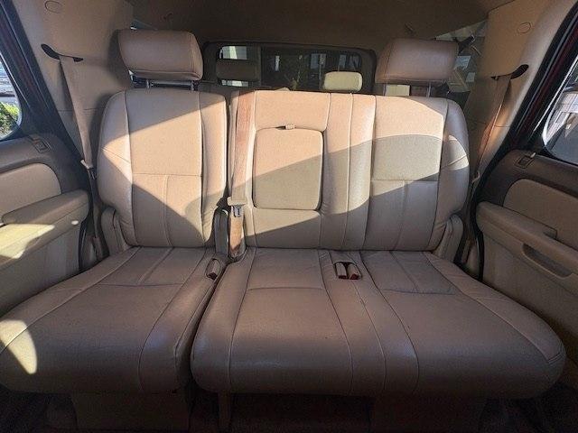 GMC Yukon 2WD 4dr 1500 SLE 2010