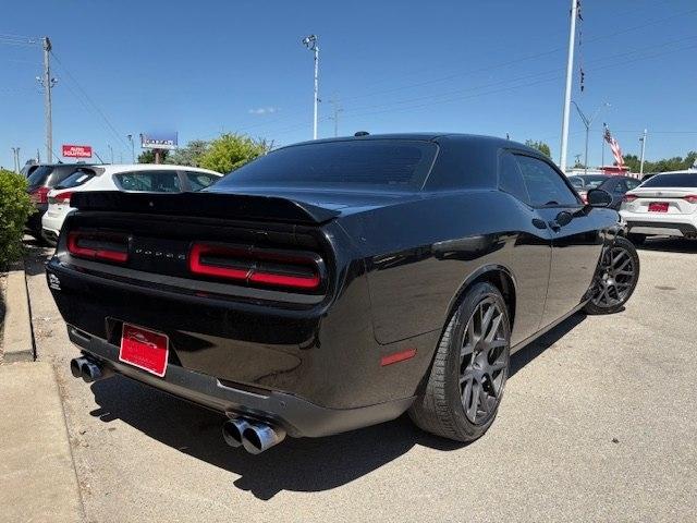 Dodge Challenger 2dr Cpe R/T 2016
