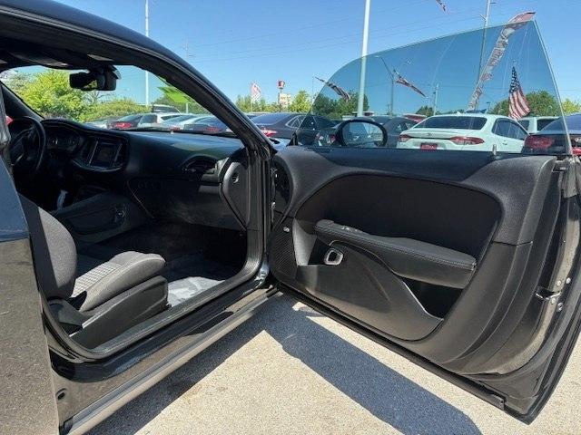 Dodge Challenger 2dr Cpe R/T 2016