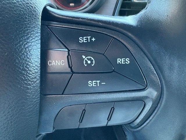 Dodge Challenger 2dr Cpe R/T 2016