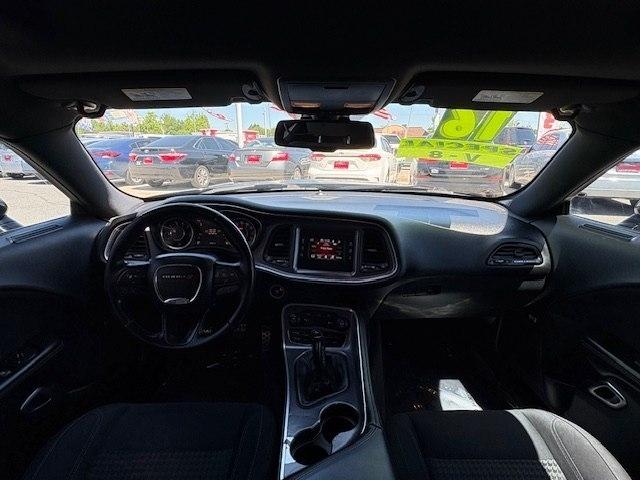 Dodge Challenger 2dr Cpe R/T 2016