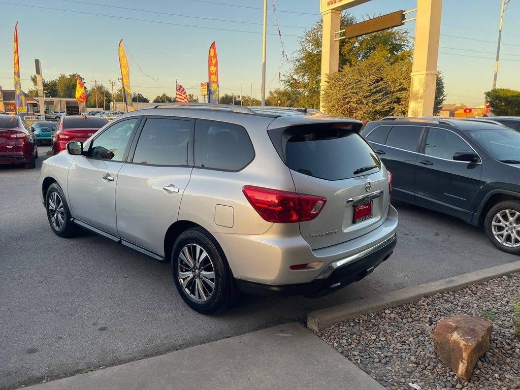 Nissan Pathfinder FWD S 2017