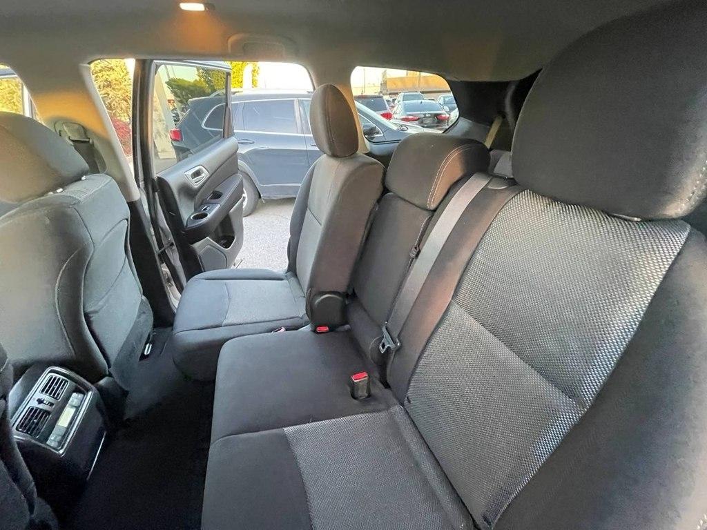 Nissan Pathfinder FWD S 2017