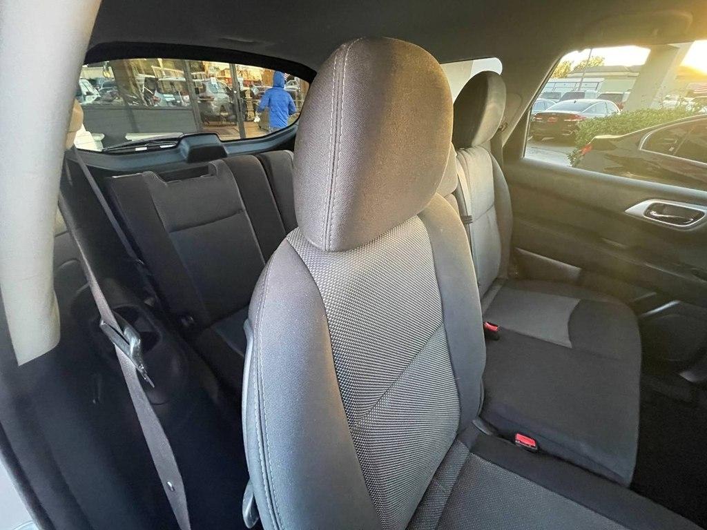 Nissan Pathfinder FWD S 2017