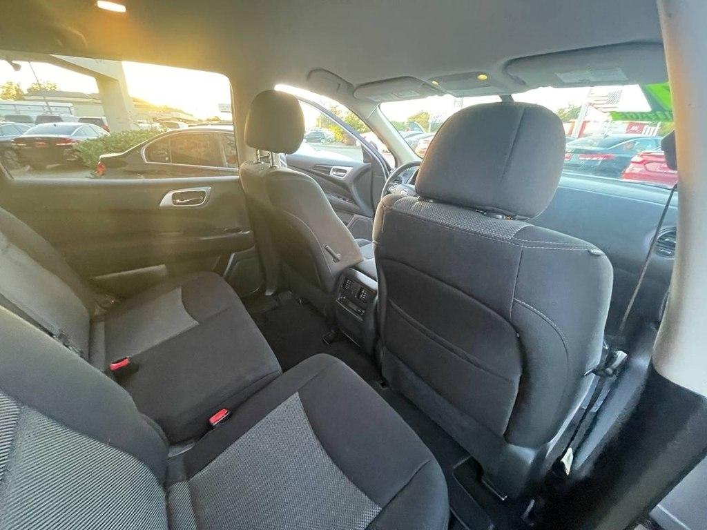 Nissan Pathfinder FWD S 2017