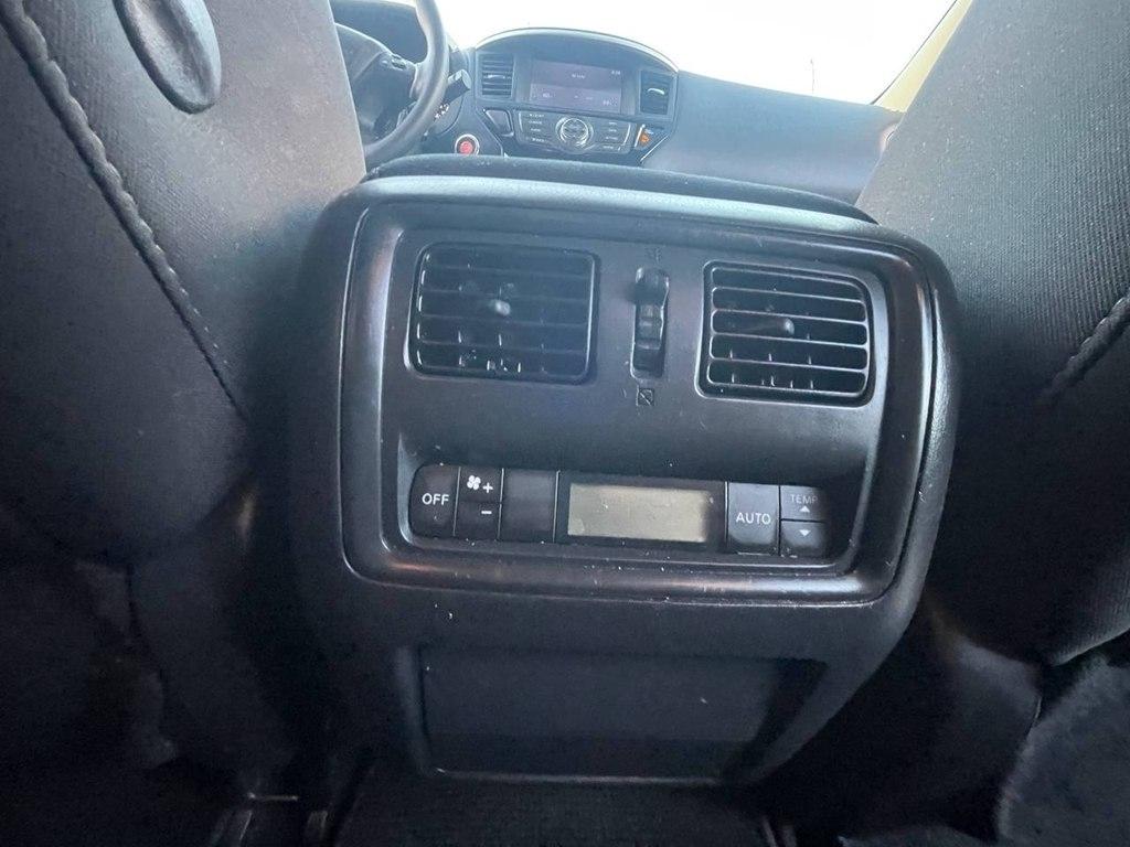 Nissan Pathfinder FWD S 2017