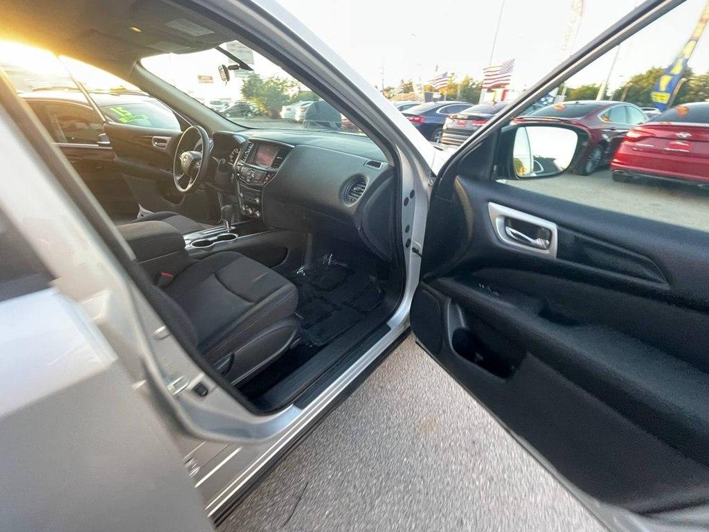 Nissan Pathfinder FWD S 2017