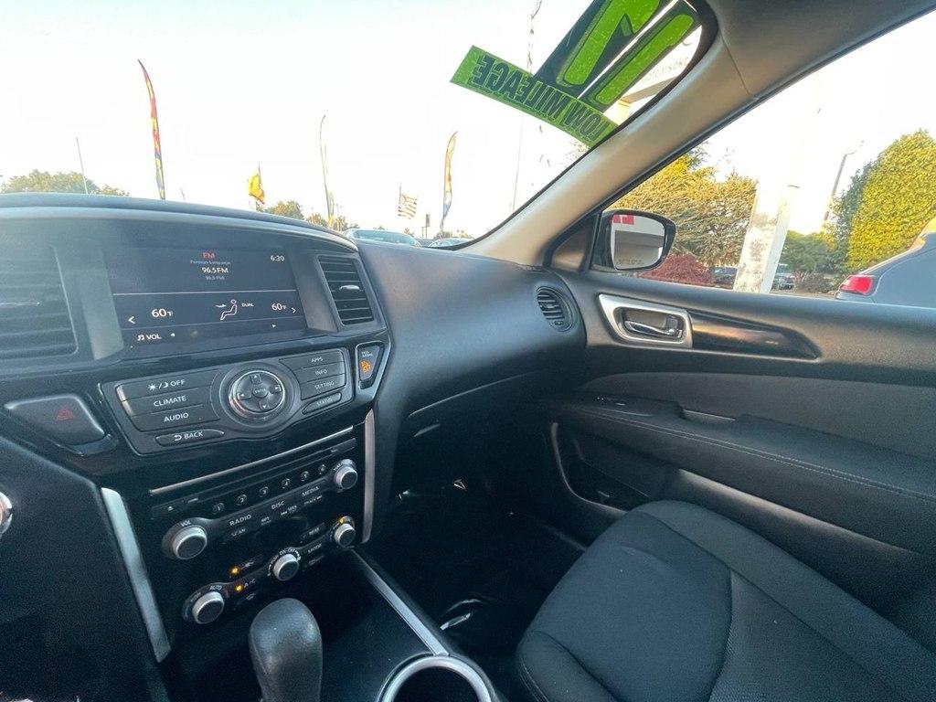 Nissan Pathfinder FWD S 2017