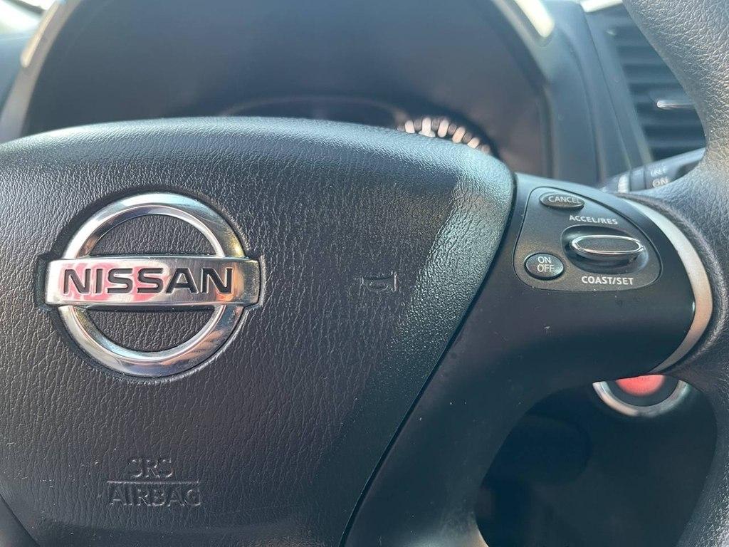 Nissan Pathfinder FWD S 2017