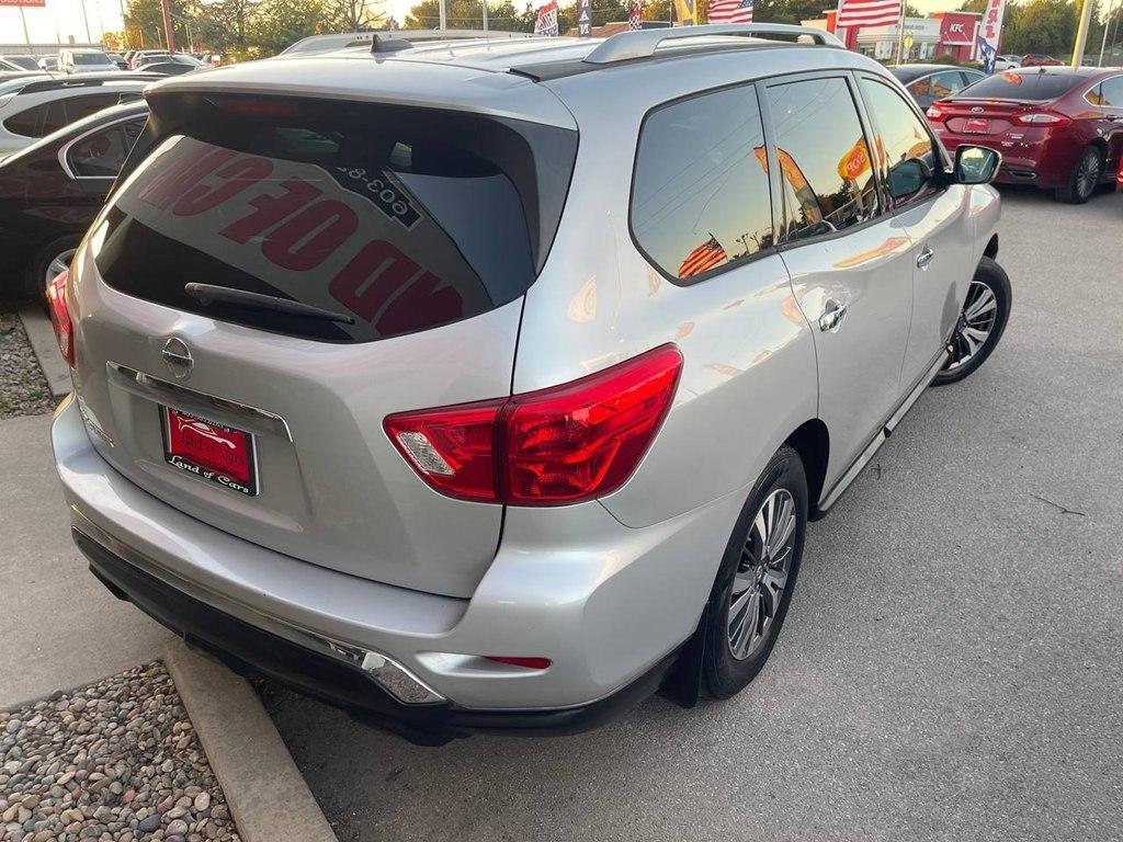 Nissan Pathfinder FWD S 2017