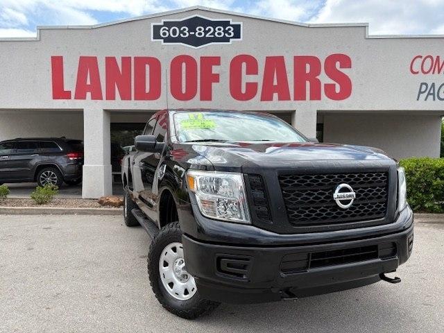 Nissan Titan XD 4x2 Gas Crew Cab S 2017
